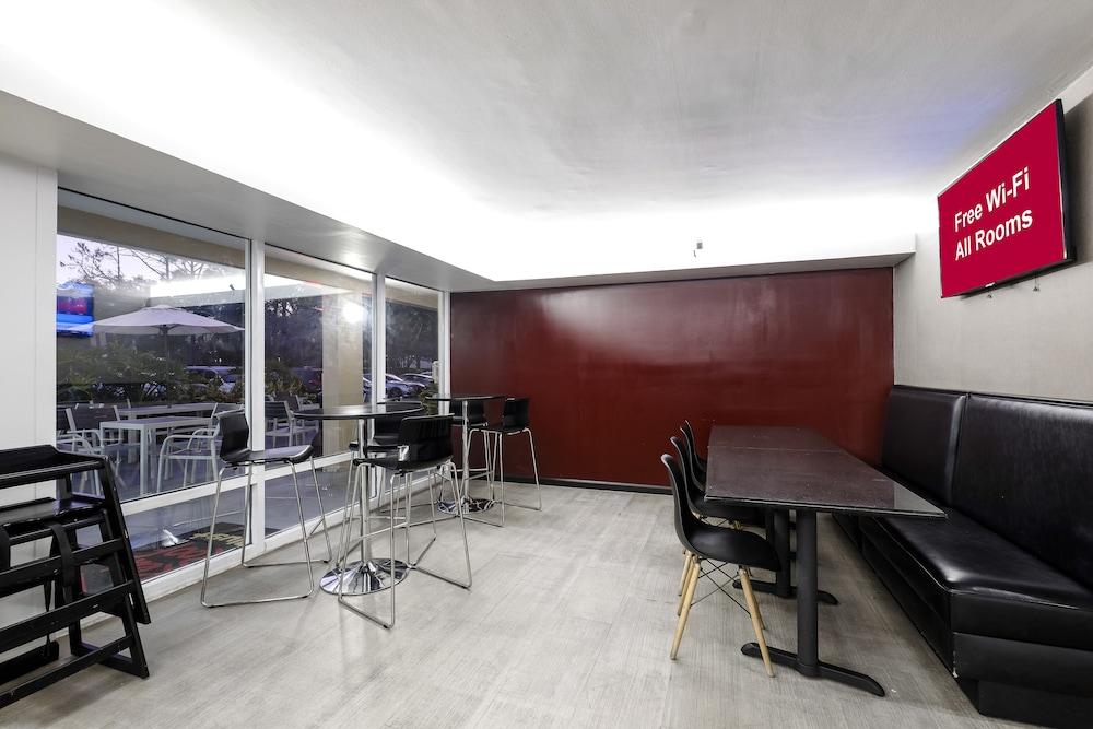 Orlando Inn Near International Drive Williamsburg Екстер'єр фото